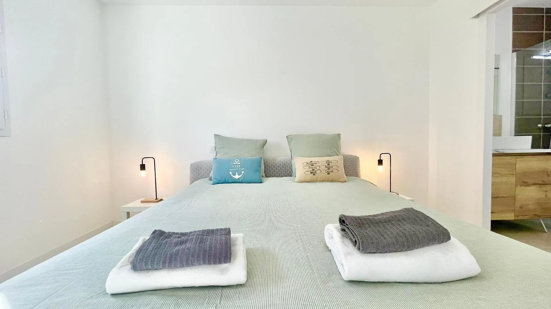 Le 3B - Maison Neuve - Terrasse - Jardin Clos 埃尔德旺 别墅